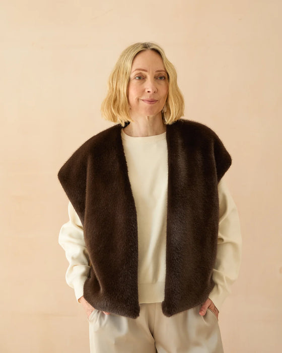 Chalk Clare Gilet / Rich Cocoa