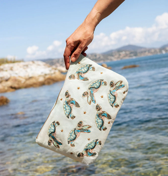 Baby Turtle Conservation Everyday Pouch