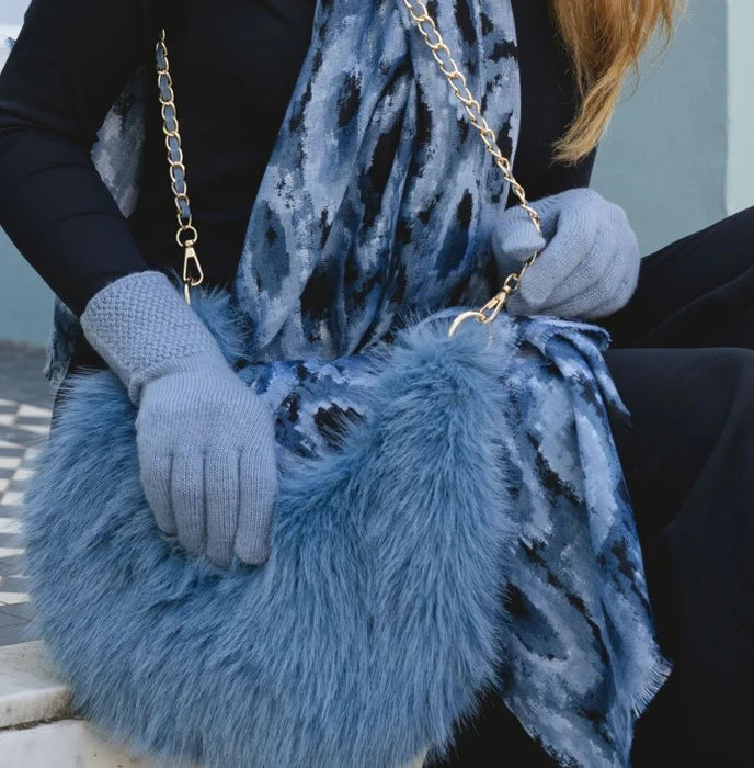 Knitted Gloves