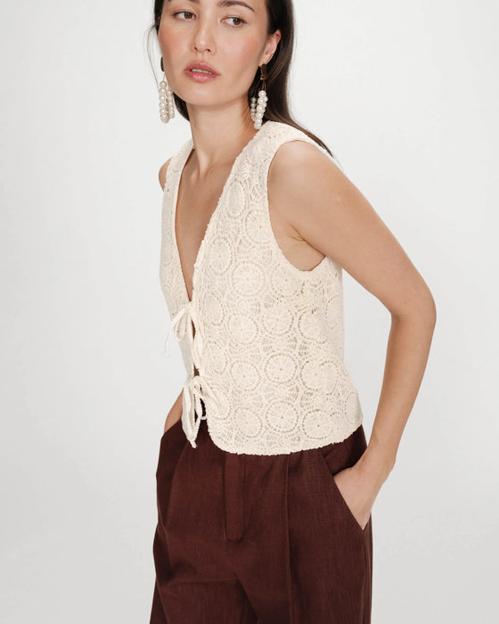 Grace & Mila Vony Tie-front Top
