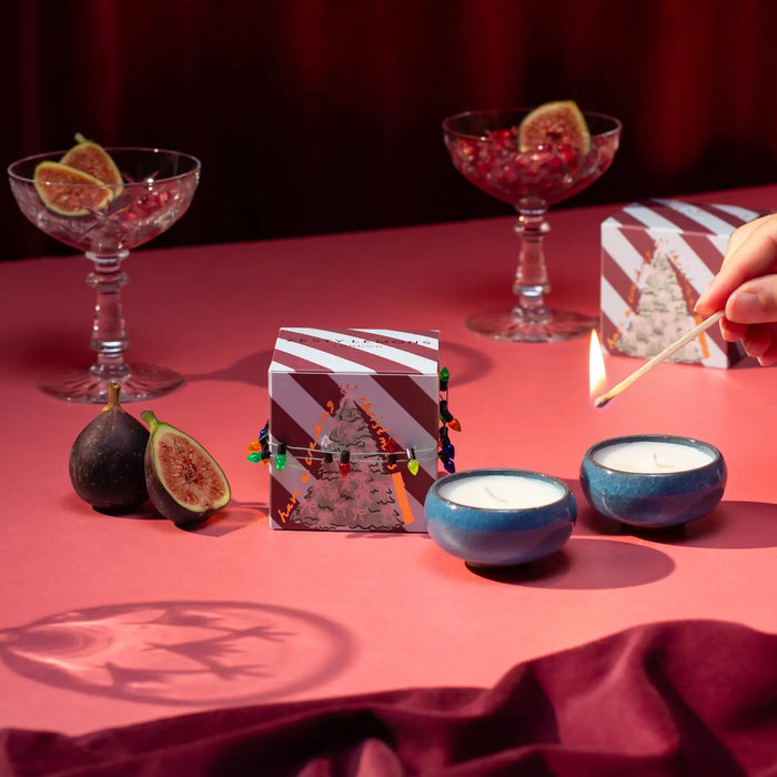 Sparkle Season: Cracking Christmas Tea Lights (Box of 2) - Fireside