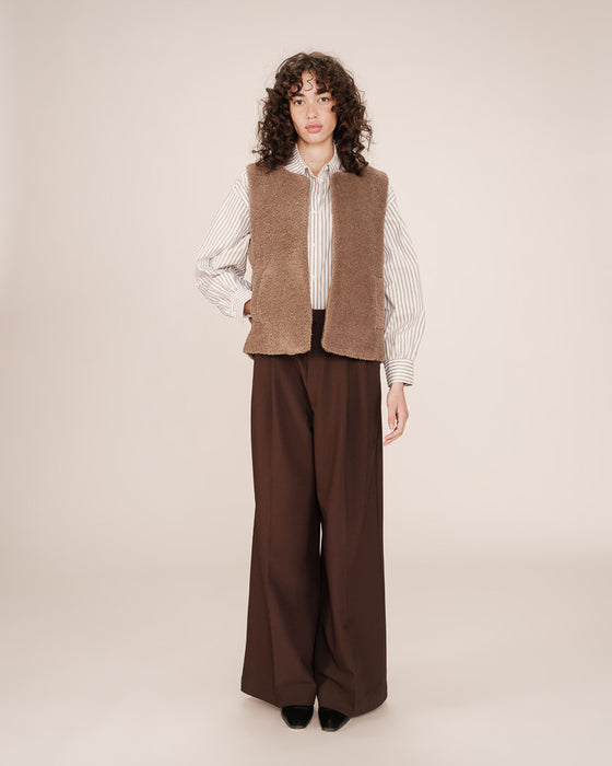 Grace & Mila Sinatra Sleeveless Jacket