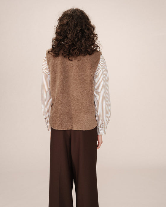 Grace & Mila Sinatra Sleeveless Jacket